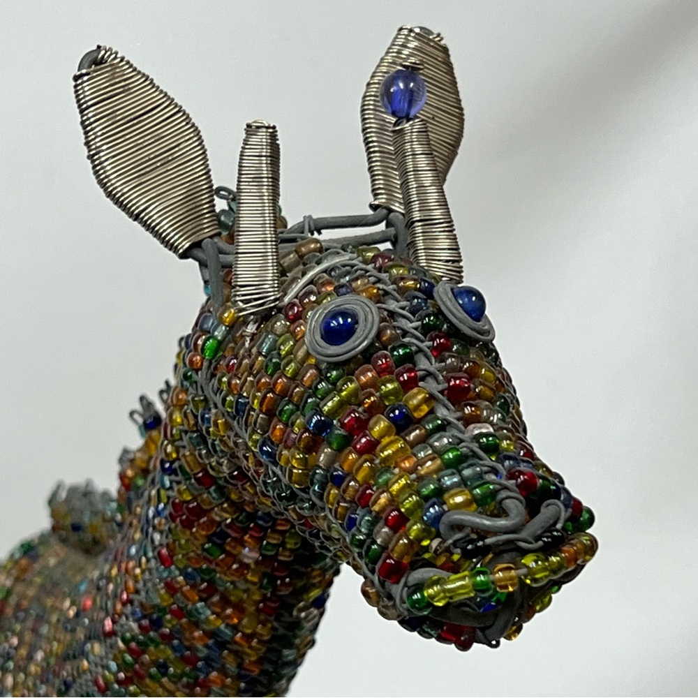 Beaded wire Giraffe sculpture handcrafted in South Africa folk art FLAWED